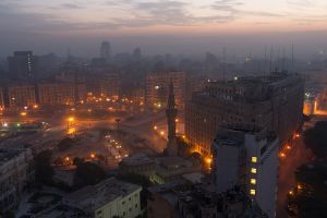 800px-Tahrir_Square,_Cairo,_in_the_early_morning